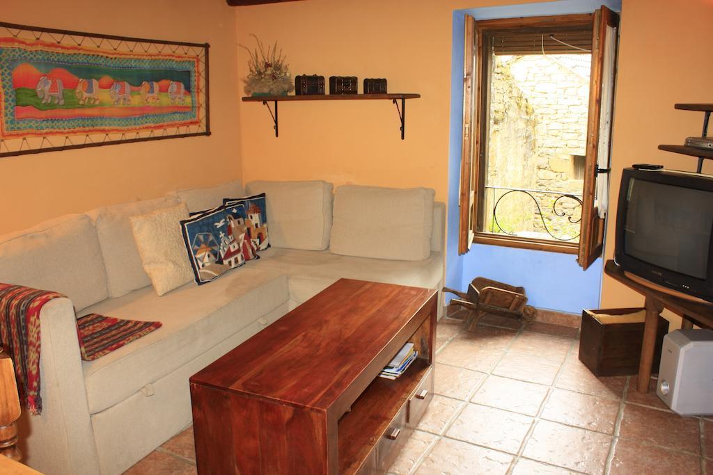 Casa Bestregui Guaso Ruang foto